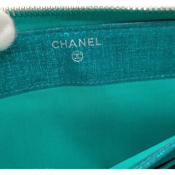 CHANEL METALLIC CALF SKIN BLUE WALLET EUC - Picture 5 of 9